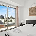 Downtown 2 Bedroom Penthouse Апартаменты *