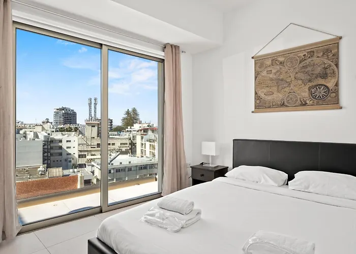 Downtown 2 Bedroom Penthouse Appartamento *