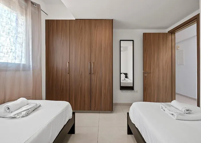 Appartamento Downtown 2 Bedroom Penthouse