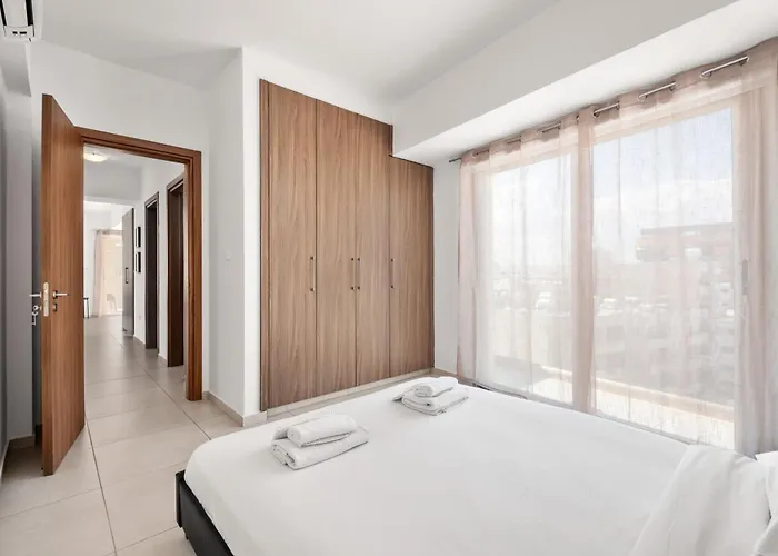 Downtown 2 Bedroom Penthouse